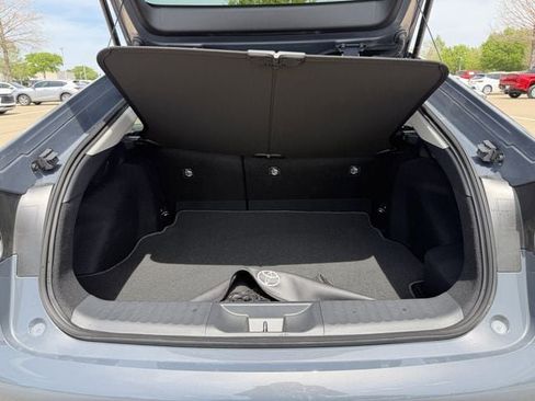 Used 2026 Toyota Prius LE image 28