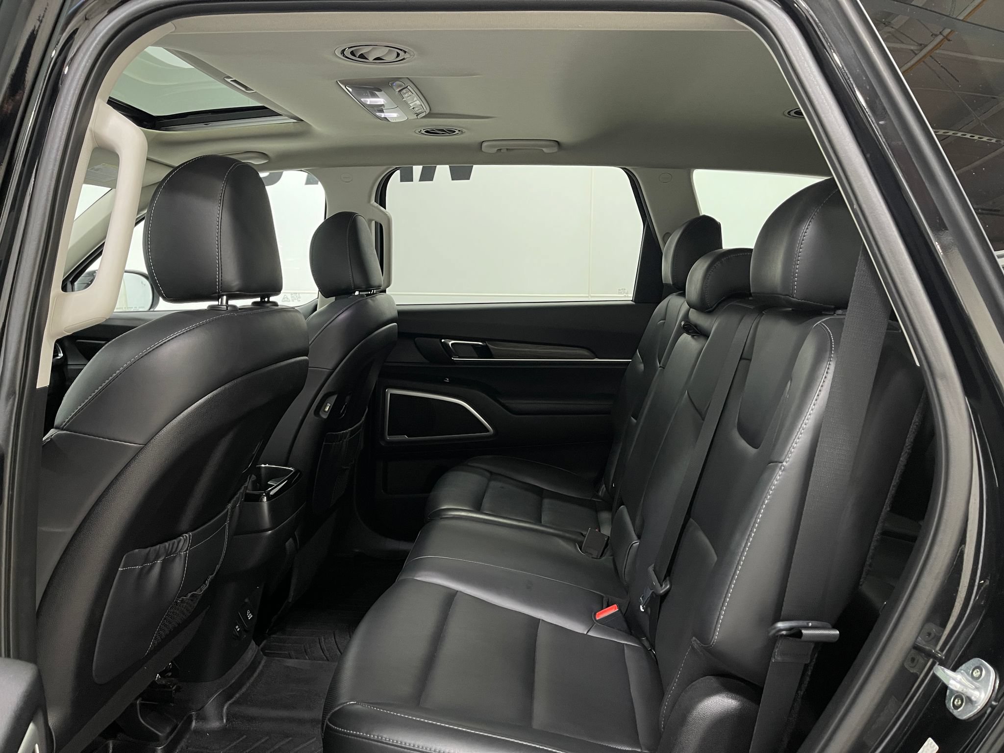 Used 2020 Kia Telluride EX AWD/4WD image 30