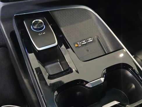 New 2025 Buick Enclave Sport Touring image 21