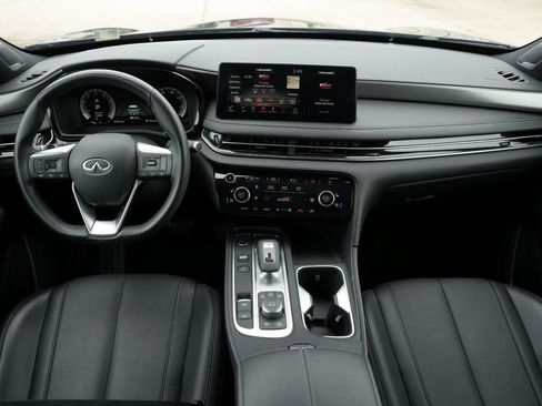 Certified 2025 INFINITI QX60 Luxe w/ Black Edition AWD/4WD image 7