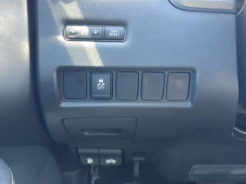 Used 2019 Nissan Murano S w/ Cargo Package FWD image 32