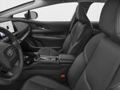 New 2026 Toyota Prius FWD image 6