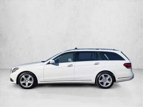 Used 2014 Mercedes-Benz E 350 4MATIC Wagon image 9