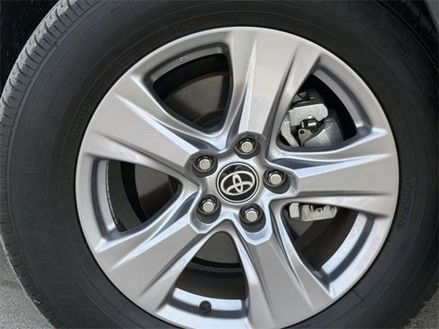 Used 2025 Toyota RAV4 XLE image 10