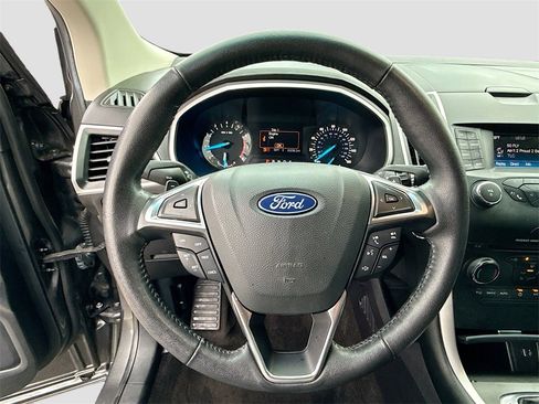 Used 2018 Ford Edge SEL w/ Cargo Accessory Package image 12