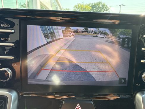 Used 2021 Kia Sorento EX FWD image 13