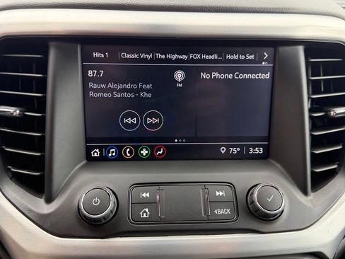 Used 2023 GMC Acadia SLE w/ Driver Convenience Package FWD image 26