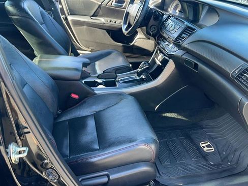 Used 2017 Honda Accord Sport Special Edition image 31
