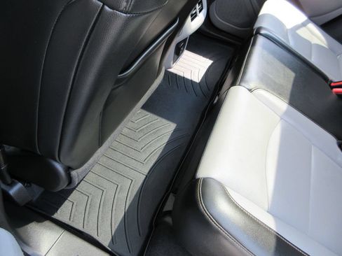 Certified 2018 GMC Terrain SLT w/ Preferred Package FWD image 27