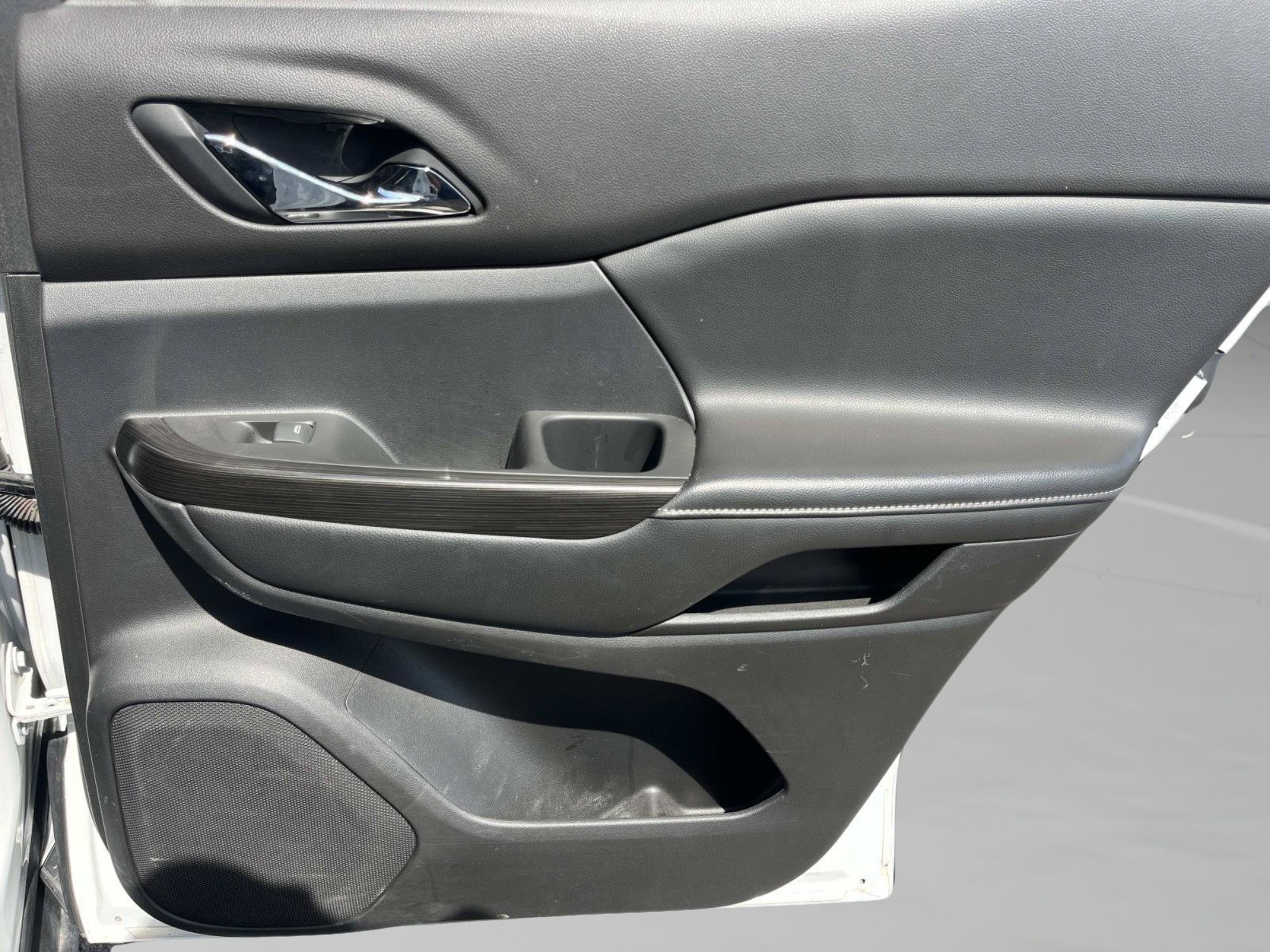 Used 2019 GMC Acadia SLT FWD image 22