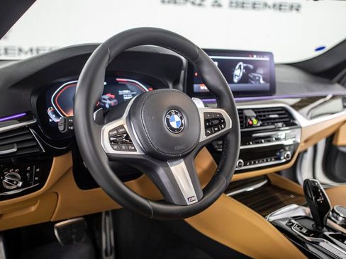 Used 2023 BMW 530i w/ M Sport Package RWD image 21