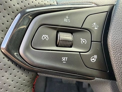 New 2026 Chevrolet Trax RS w/ Sunroof Package image 22