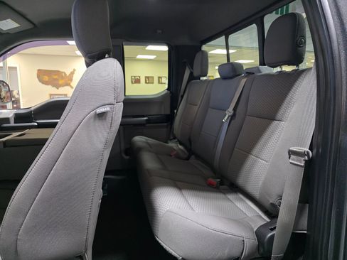 Used 2019 Ford F150 XLT w/ Equipment Group 302A Luxury image 19