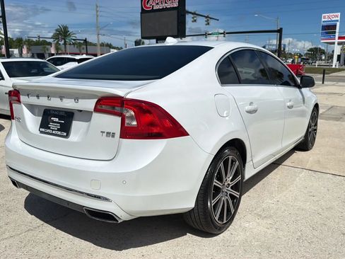 Used 2017 Volvo S60 T5 Inscription FWD image 5