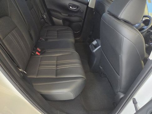 Used 2023 Honda HR-V EX-L image 24