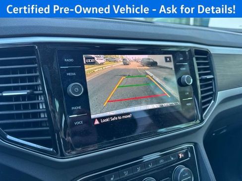Certified 2023 Volkswagen Atlas SE w/ Panoramic Sunroof Package AWD/4WD image 13