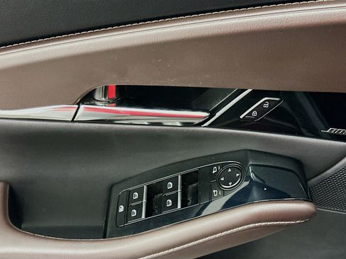 Used 2024 MAZDA CX-30 AWD 2.5 S w/ Premium Package image 15