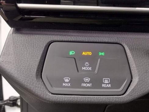 New 2026 Volkswagen ID.4 Pro image 20