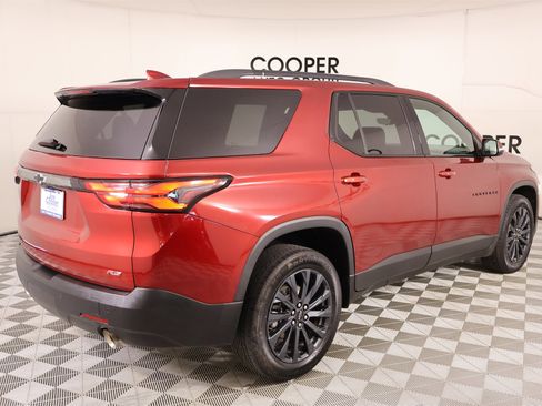 Used 2022 Chevrolet Traverse RS w/ LPO, Floor Liner Package image 21