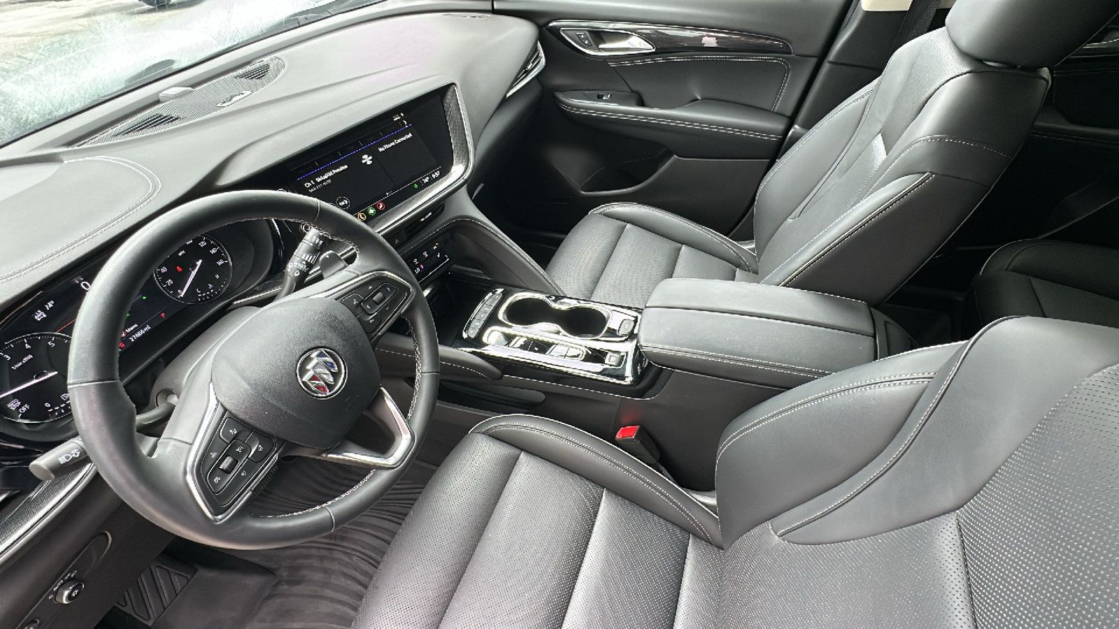 Used 2023 Buick Envision Essence AWD/4WD image 21