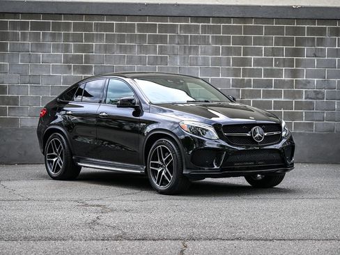 Used 2019 Mercedes-Benz GLE 43 AMG 4MATIC Coupe image 2