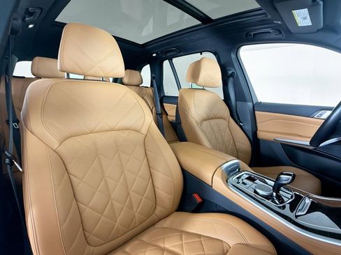 Used 2023 BMW X5 xDrive45e w/ M Sport Package image 14