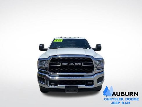 Used 2024 RAM 3500 SLT w/ Quick Order Package 2YG SLT AWD/4WD image 2