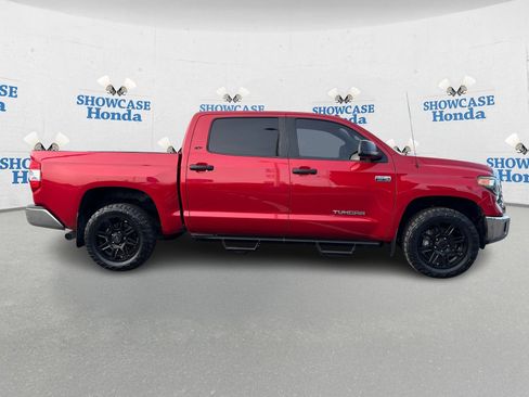 Used 2019 Toyota Tundra SR5 w/ SR5 Upgrade Package image 9