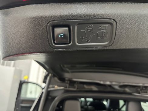 Used 2021 Ford Expedition Limited AWD/4WD image 39