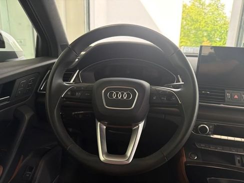 Used 2023 Audi Q5 2.0T Premium Plus w/ Premium Plus Package AWD/4WD image 17