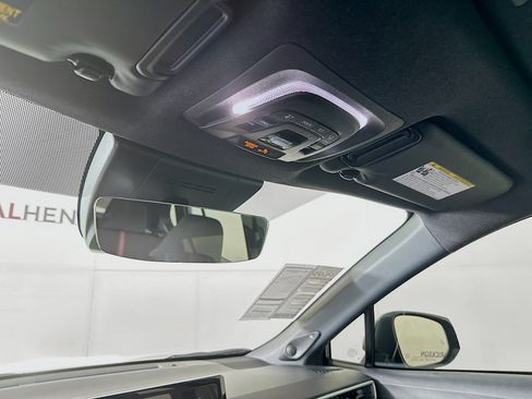 Used 2024 Toyota Corolla Cross AWD Hybrid image 18