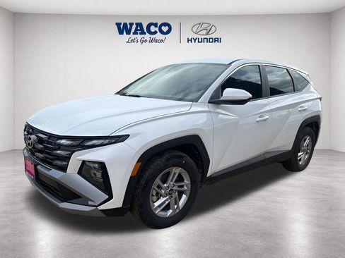 Used 2026 Hyundai Tucson SE FWD image 3