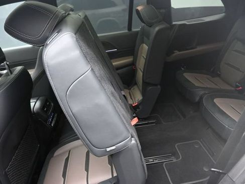 Certified 2021 Mercedes-Benz GLS 63 AMG 4MATIC image 26