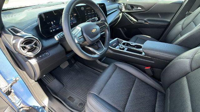 Used 2026 Chevrolet Equinox LT w/ Convenience Package II AWD/4WD image 10