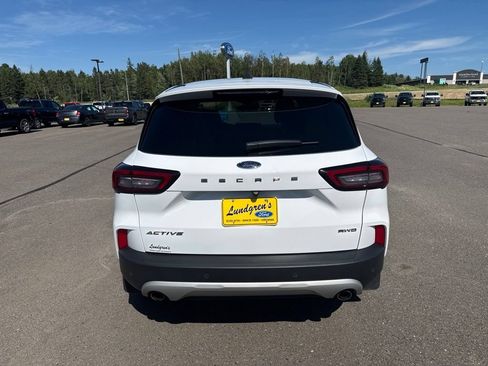 Certified 2024 Ford Escape Active w/ Tech Pack #1 AWD/4WD image 2