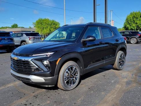 New 2026 Chevrolet TrailBlazer LT w/ LT Cold Weather Package AWD/4WD image 5