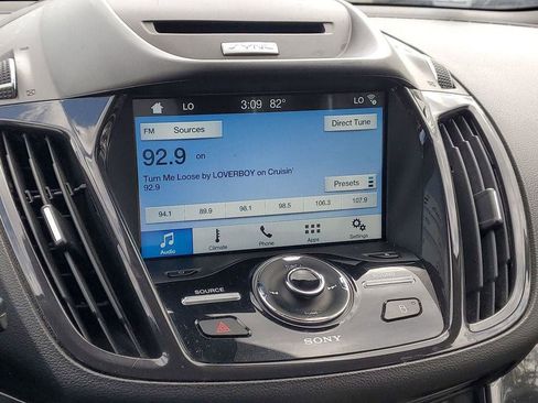 Used 2016 Ford Escape Titanium AWD/4WD image 13