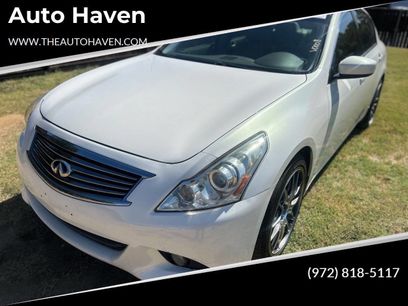 Used 2012 INFINITI G37 Journey w/ Premium Pkg
