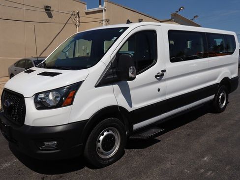 Used 2021 Ford Transit 350 XL RWD image 3