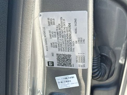 Used 2022 Chevrolet Colorado LT w/ LT Convenience Package image 30