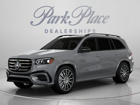 Used 2026 Mercedes-Benz GLS 450 4MATIC image 1