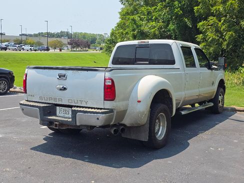 Used 2012 Ford F350 Lariat w/ Lariat Ultimate Pkg AWD/4WD image 3