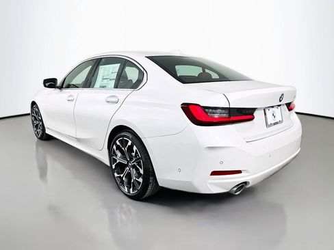 Used 2026 BMW 330i Sedan w/ Convenience Package image 7