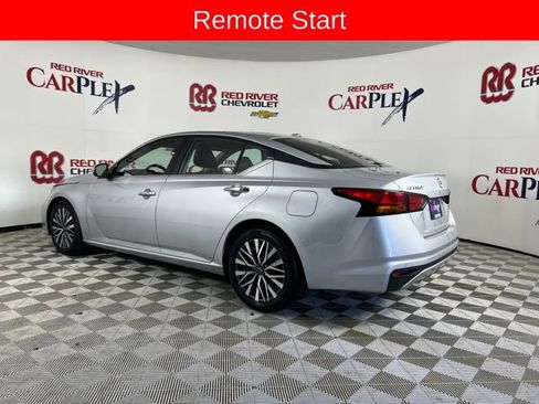 Used 2023 Nissan Altima 2.5 SV image 7
