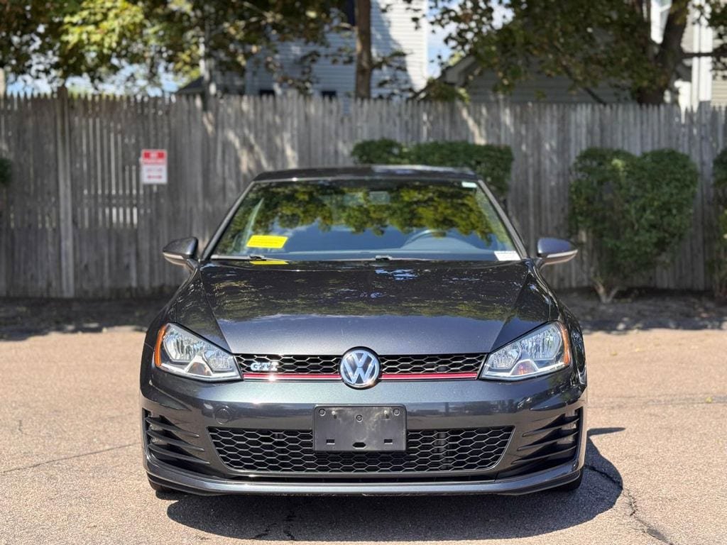 Used 2017 Volkswagen GTI S FWD image 9