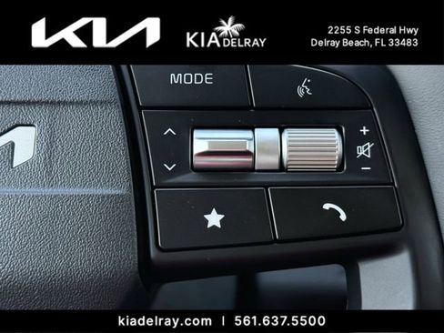 New 2026 Kia Sportage LX FWD image 22