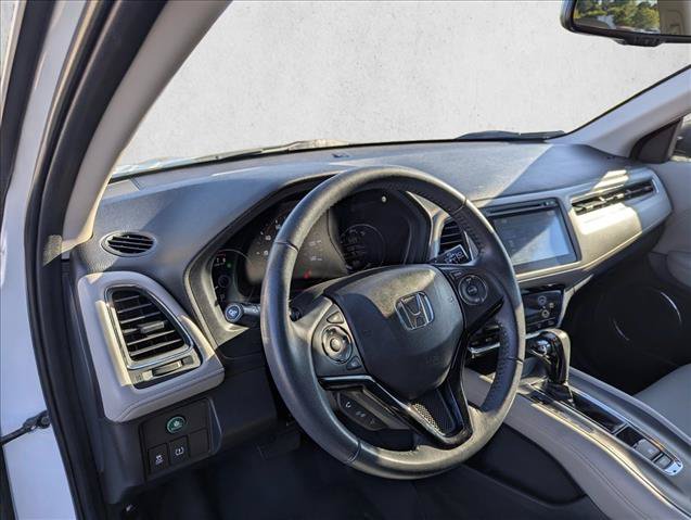 Used 2017 Honda HR-V EX-L image 12