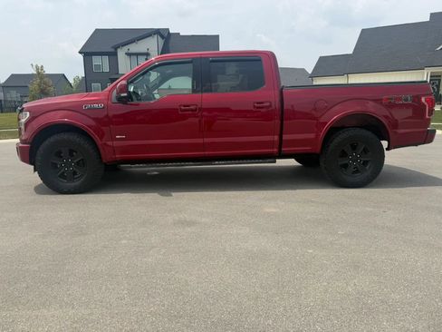 Used 2015 Ford F150 Lariat AWD/4WD image 6