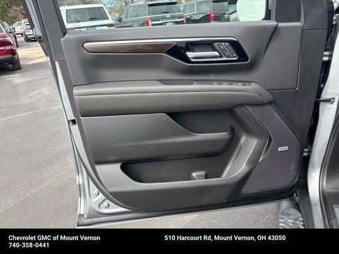 New 2026 Chevrolet Tahoe Z71 w/ Comfort Package AWD/4WD image 13