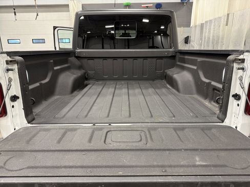 Used 2023 Jeep Gladiator Rubicon w/ LED Lighting Group image 18